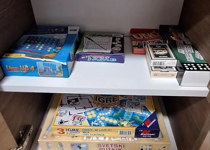 Divcinova B10 Tomic Apartman *